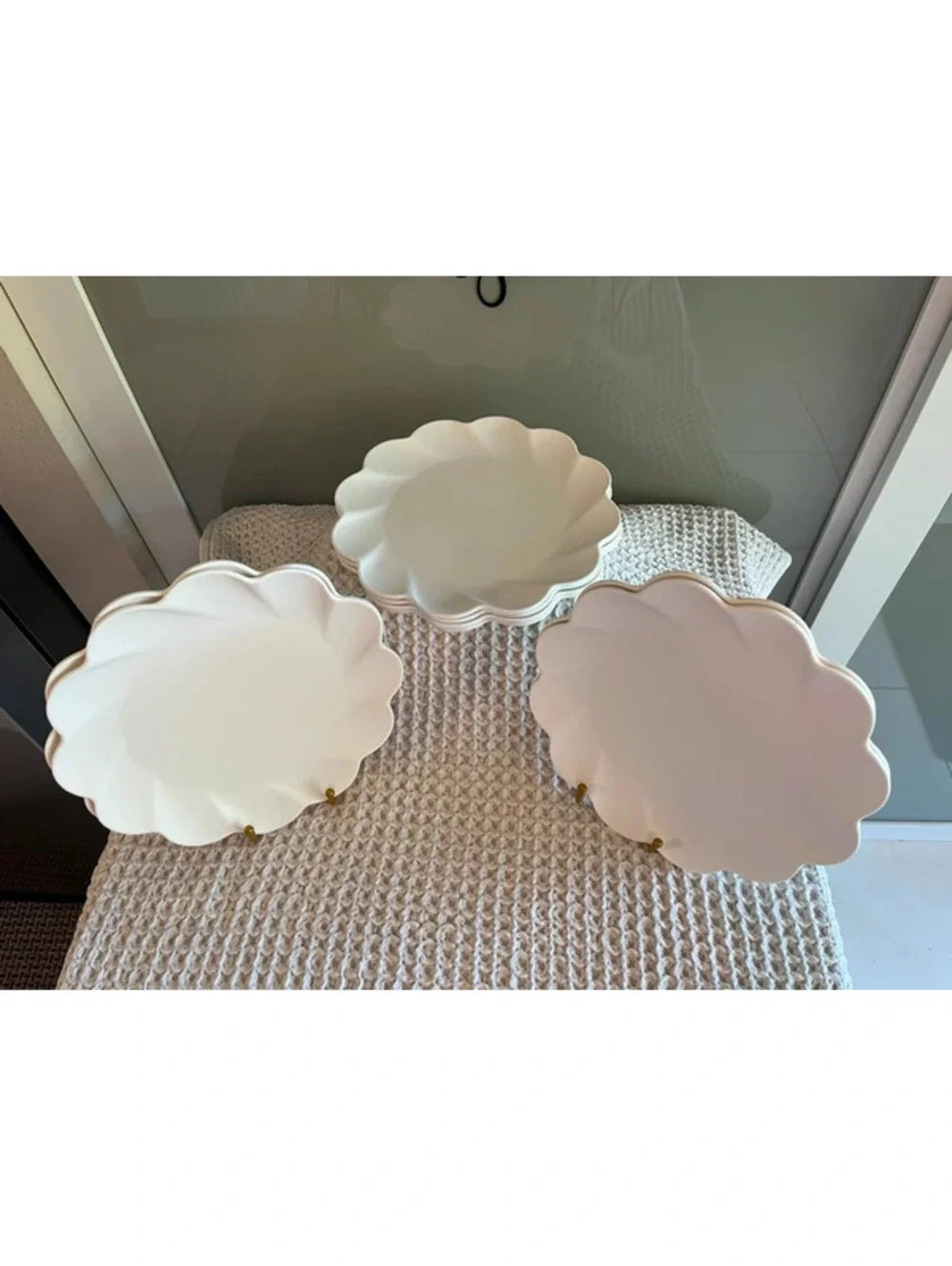 Set of 8 10” 100 % Melamine Prgco NWT